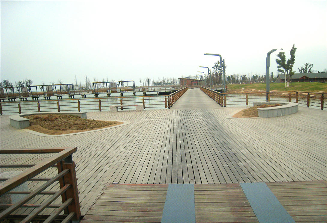 蘇州陽(yáng)澄湖水上浮橋