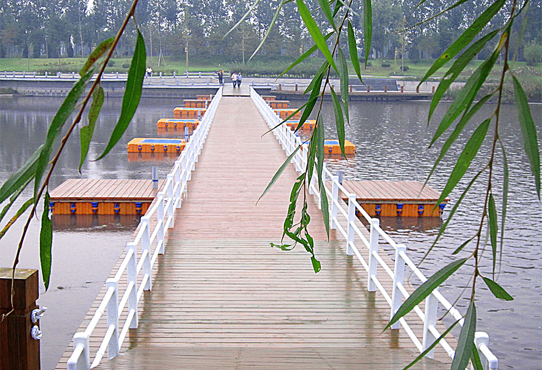 山西臨汾水上浮橋