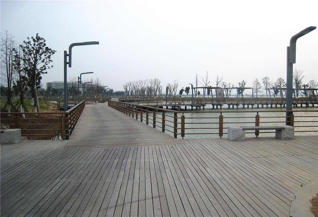 蘇州陽(yáng)澄湖水上浮橋