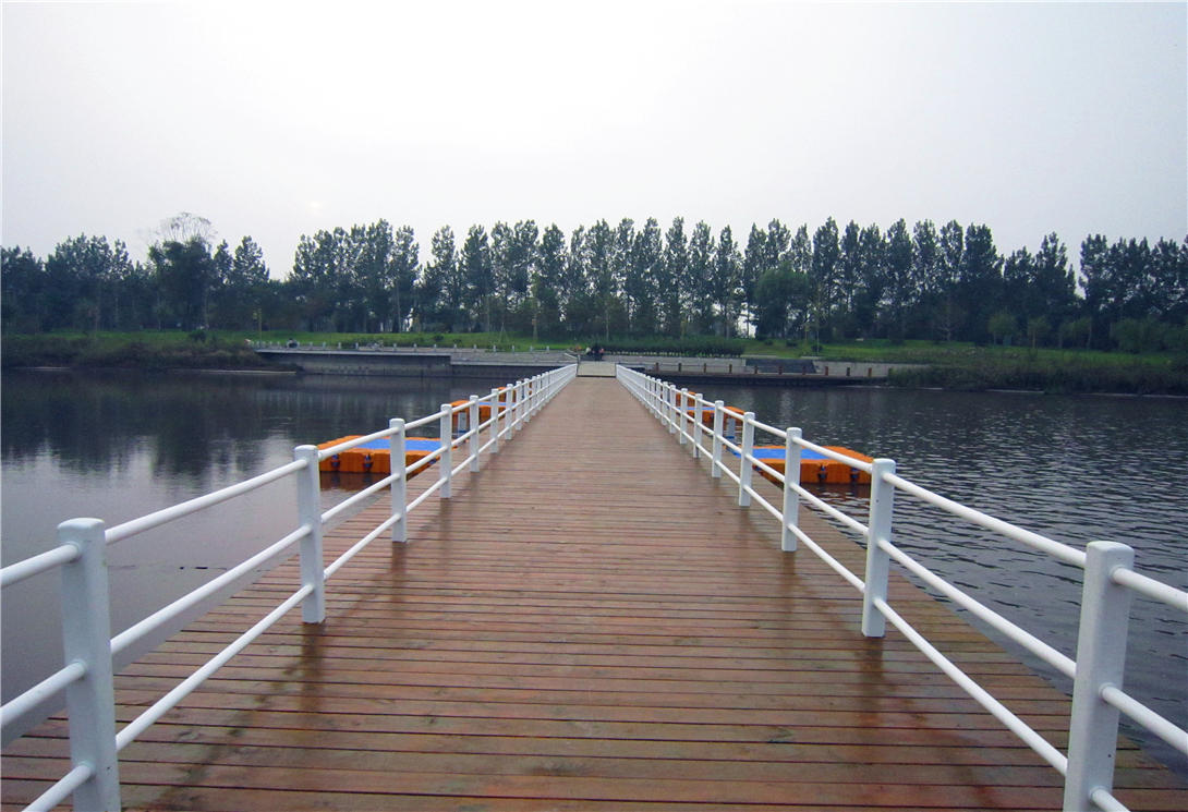 山西臨汾水上浮橋