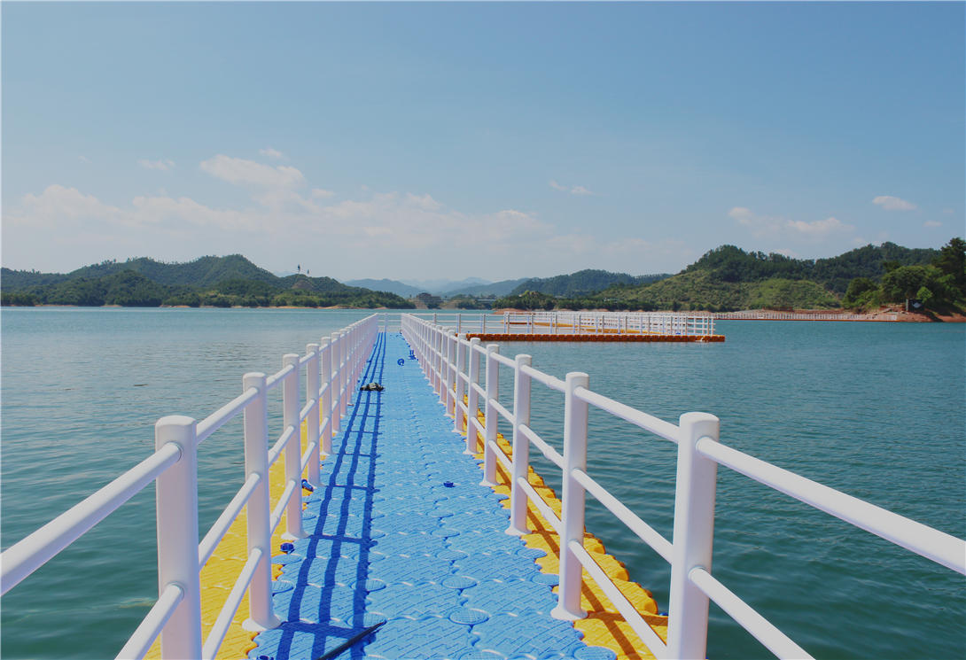 浙江杭州千島湖濱江希爾頓酒店水上浮橋