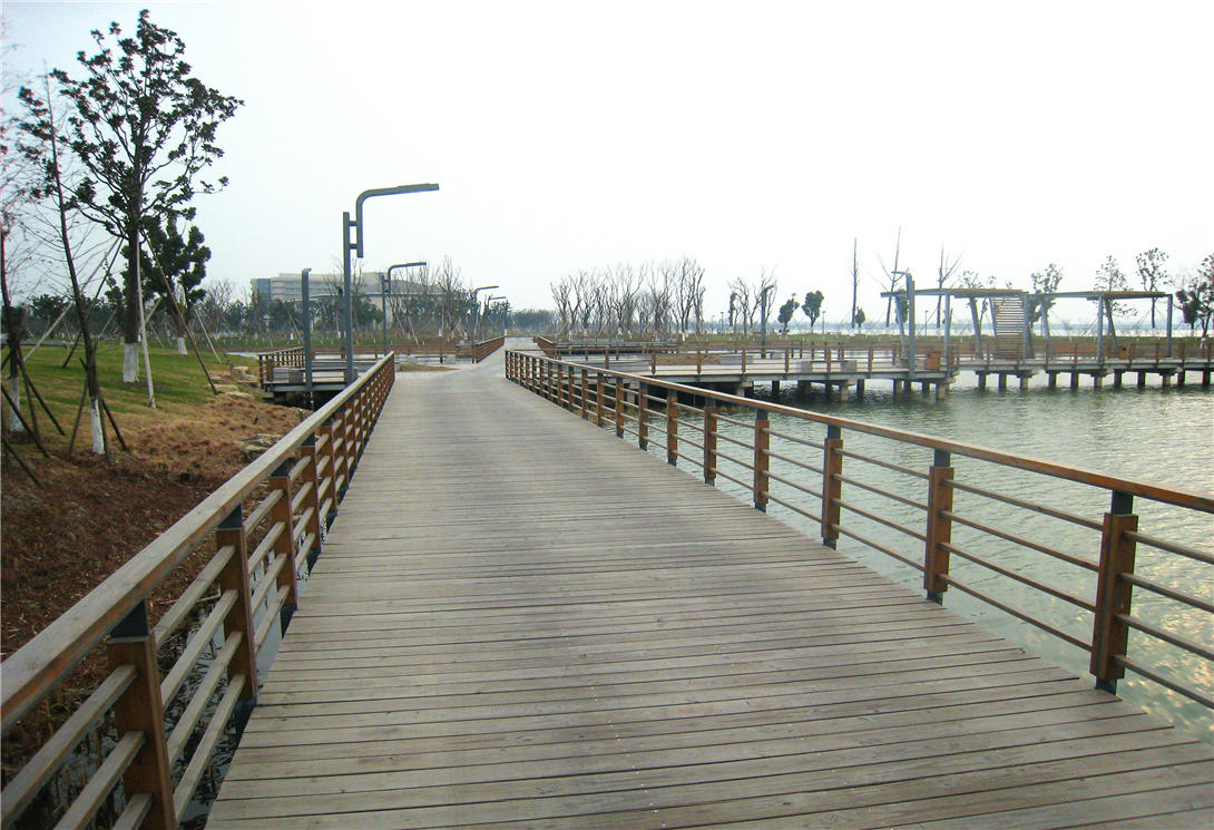 蘇州陽(yáng)澄湖水上浮橋