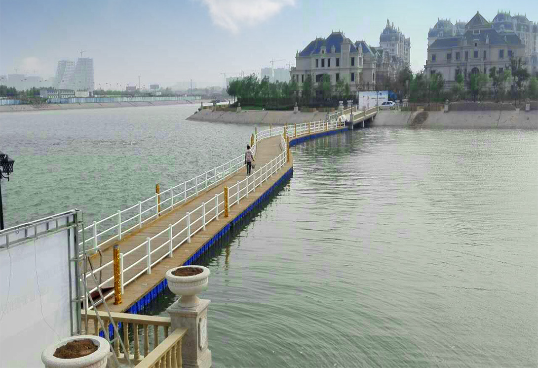 青島港中旅水上浮橋