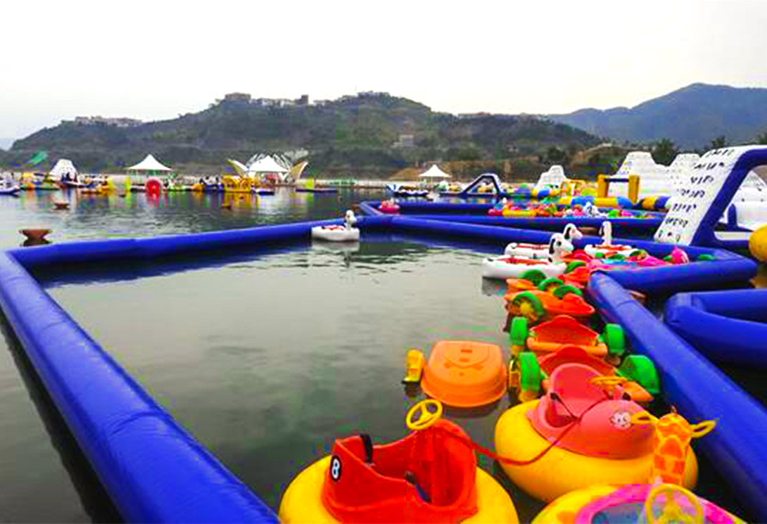 貴州羅甸水上大型漂浮樂園