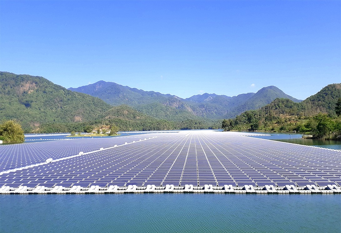 越南平順省 200MW 大型水上漂浮光伏...