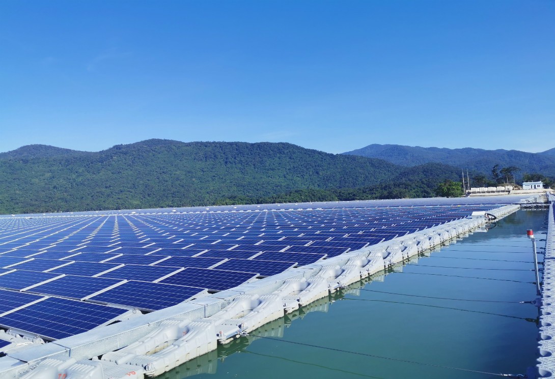 越南平順省 200MW 大型水上漂浮光伏...