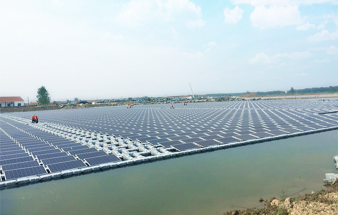 江蘇鹽城30MW水上光伏漂浮電站