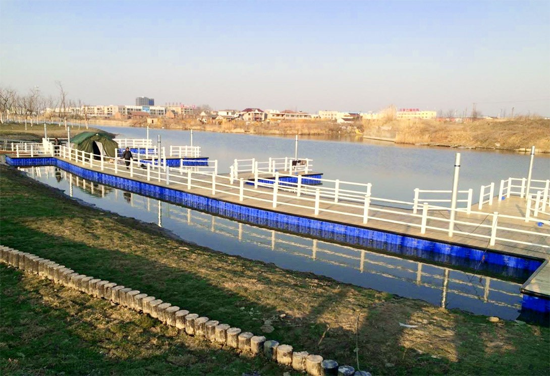 江蘇海安東洲公園浮動碼頭