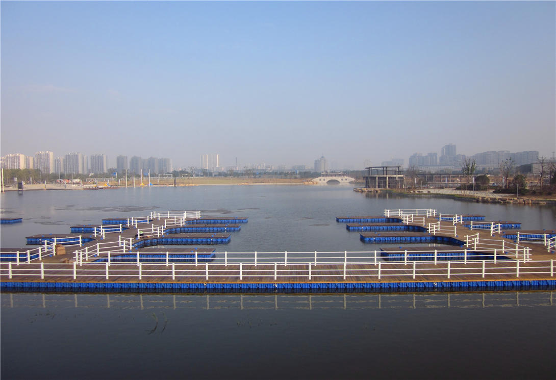 江蘇溧陽燕湖公園大型浮動碼頭