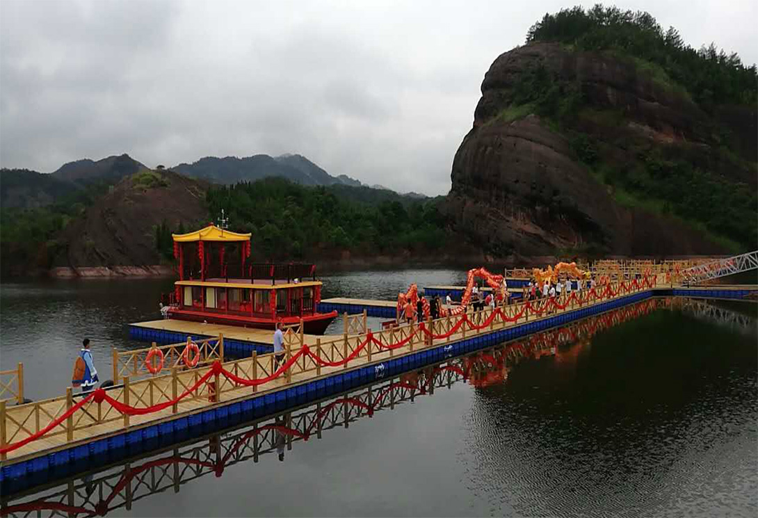 江西上饒龜峰景區碼頭