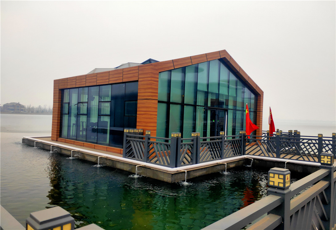 河北石家莊滹沱河景區高檔水上漂浮餐廳