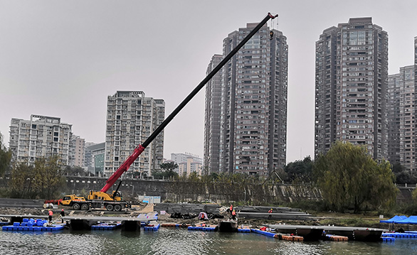 大型機械專用起重機