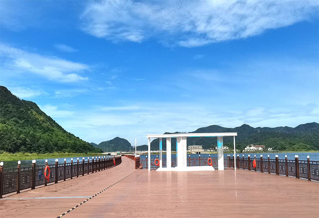 寧波海上2703.51米新一代行浸式車行景觀浮橋