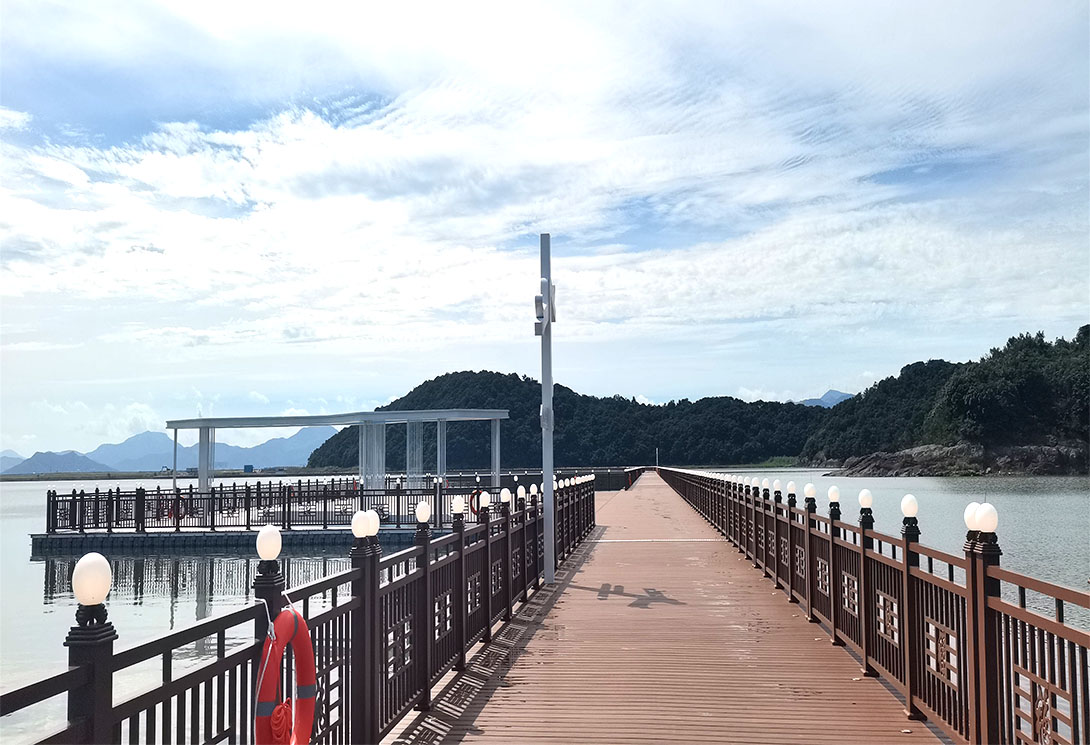 寧波海上2703.51米新一代行浸式車行景觀浮橋
