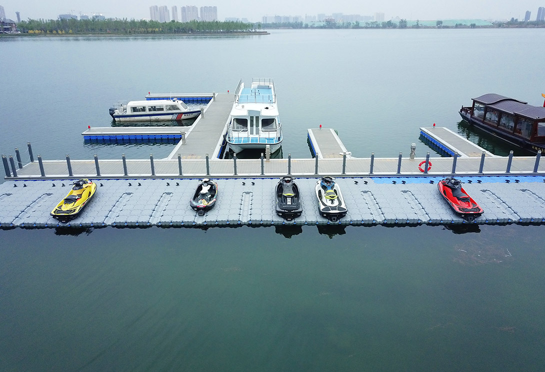 河北石家莊滹沱河大型高檔觀光游艇碼頭