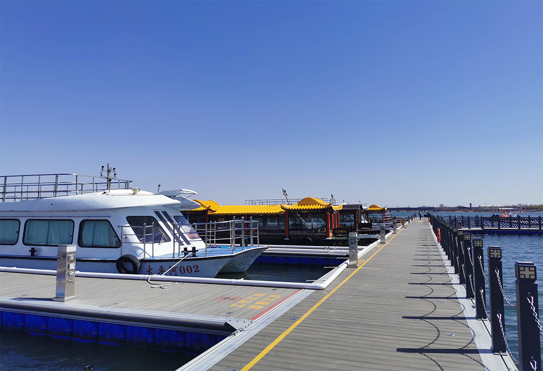 河北石家莊滹沱河大型高檔觀光游艇碼頭