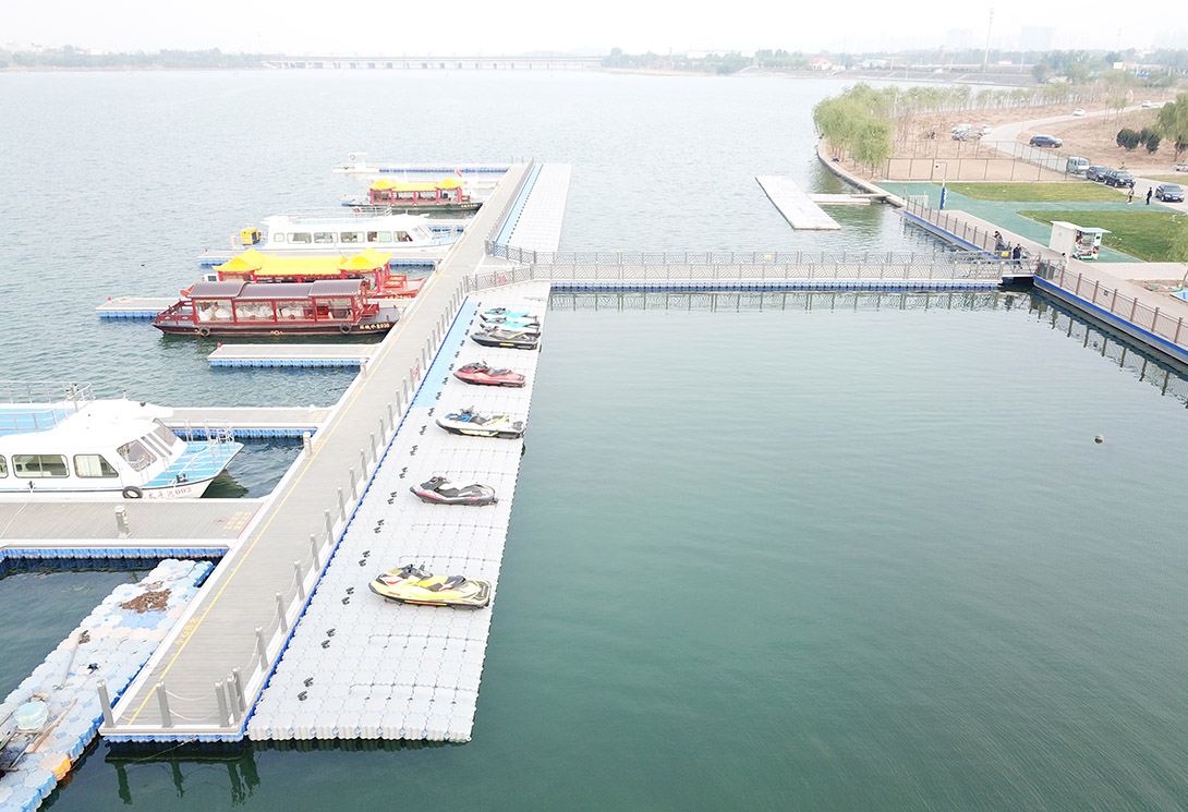 河北石家莊滹沱河大型高檔觀光游艇碼頭